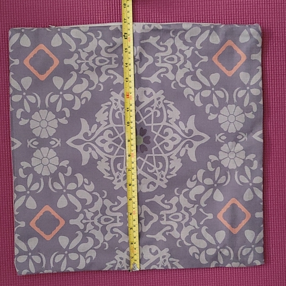 set of 2 decorative cushion covers - Picture 13 of 13